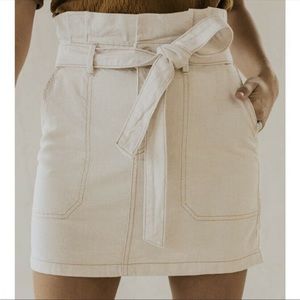 (NO BELT)  Free People Splendor in the Grass Oatmeal Paper Bag Mini Skirt Size 8
